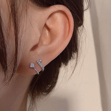 Load image into Gallery viewer, Flash Diamond Geometric Ear Clip Without Ear Hole Female Personality Ear Clip Retro Rhinestone Women Party Earclip