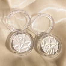 Load image into Gallery viewer, Brightening Face Highlighter Palette Waterproof Monochrome Pearlescent White Silver Highlight Makeup High Gloss Face Repairing