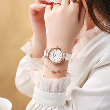 Load image into Gallery viewer, 1Pc Simple Quartz Watches Women Minimalist Design Leather Strap Luxury Wristwatch Big Dial Fashion Creative Watch
