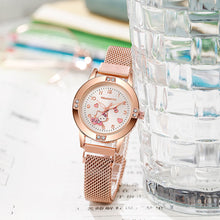 Load image into Gallery viewer, Simple Rose Gold Luxury Rhinestone Retro Versatile Quartz Cute Women's Watch Casual Small Dial Quartz Fashion Steel Strip Ladies Wristwatches