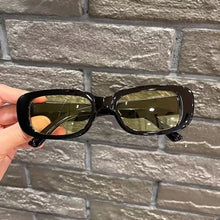 Load image into Gallery viewer, 1Pc Retro Fashion Anti-UV Fashion Black Square Sunglasses for Men Women Chic Cat Eye Frame Eyeglasses
