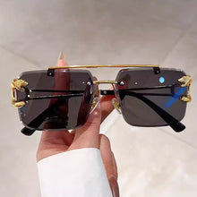 Load image into Gallery viewer, 1Pcs Vintage Rimless Sunglasses for Men Steampunk Sunglasses Retro Women Punk Fashion Glasses Retro Shades