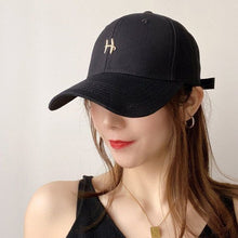Load image into Gallery viewer, 1Pc Women Men Fashionable Letter Embroidered Baseball Cap Autumn Winter Versatile Cap Casual Adjustable Outdoor Cap