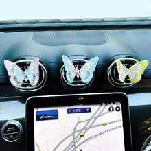Load image into Gallery viewer, Car Air Freshener Air Conditioner Outlet Clip Car Perfume Diffuser Car-styling Natural Smell Fragrance Butterfly Auto Accessories