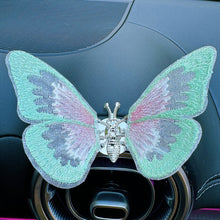 Load image into Gallery viewer, Car Air Freshener Air Conditioner Outlet Clip Car Perfume Diffuser Car-styling Natural Smell Fragrance Butterfly Auto Accessories