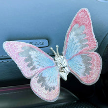 Load image into Gallery viewer, Car Air Freshener Air Conditioner Outlet Clip Car Perfume Diffuser Car-styling Natural Smell Fragrance Butterfly Auto Accessories