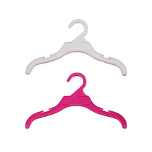 Load image into Gallery viewer, 5Pcs/lot Pet Clothes Plastic Hanger Non-slip Cat Dog Clothes Shelf Hanging Clothes Rack Storage Pet Stuff Supplies