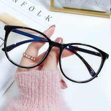 Load image into Gallery viewer, New fashion Anti-blue Large-frame Glasses Lightweight Frame Transparent Glasses Blocking Filter Computer Glasses