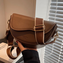 Load image into Gallery viewer, Small Leather Saddle Armpit Bags Vintage Women Shoulder Crossbody Bag Underbag Lady Handbags Vintage Underarm Handbags