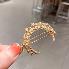 Load image into Gallery viewer, New Fashion 5/6pcs Set Pearl Hair Clip For Women Korean Hairpin Geometric Crystal Starfish Star Moon Butterfly Hair Barrettes Girl Hair Accessories Hairgrip