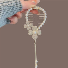 Load image into Gallery viewer, Elegant Tassel Hair Claw Rhinestone Pearl Flower Tassels Hair Clip Women Girl Ponytail Holder Hairpins Fringe Hair Accessories