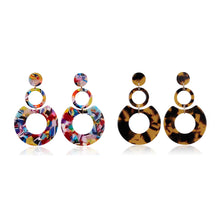 Load image into Gallery viewer, Geometric Circle Acrylic Earrings Without Piercing Big Round Earring For Women Jewlery Delicate Accessory Gift 2024 Trend