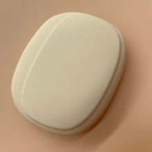 Load image into Gallery viewer, Portable Silicone Data Cable Headphone Storage Box Cute Headphone Cable Bag Travel Earphone Wire Organizer