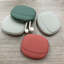 Load image into Gallery viewer, Portable Silicone Data Cable Headphone Storage Box Cute Headphone Cable Bag Travel Earphone Wire Organizer
