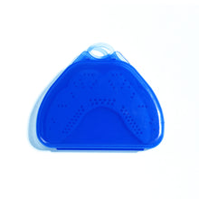 Load image into Gallery viewer, 1PC Sports Mouthguard Boxing Free Play Basketball Protective Thermoplastic Memory Mouthguard With Storage Box