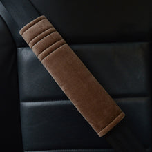 Load image into Gallery viewer, 2Pcs Car Seatbelt Covers Velvet Shoulder Soft Plush Cushion Adjustable Belt Cover for Truck Backpack Straps Accessories