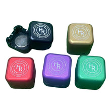Load image into Gallery viewer, 1PC Square Metal Chalk Storage Box Quiet Magnetic Chalk Clip Billiard Supplies Accessories