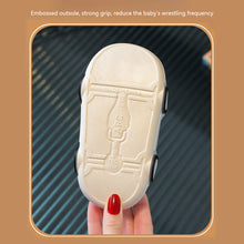 Load image into Gallery viewer, Summer New Luminous Kid Sandals Cute Cartoon Car Slippers Boy Anti-slip Beach Shoe Flashing Pulleys 2024 Trend Fashion Design