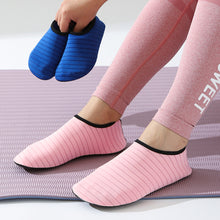 Load image into Gallery viewer, Unisex Water Shoes Swimming Diving Socks Summer Aqua Beach Sandal Flat Shoe Seaside Non-Slip Sneaker Socks Slipper for Men Women