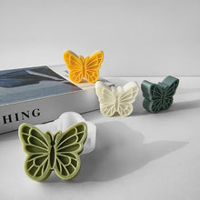 Load image into Gallery viewer, DIY Butterfly Aroma Candle Silicone Mold Butterfly Soy Wax Candle Plaster Resin Ornament Molds Handmade Soap Making Supplies