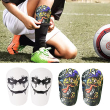 Load image into Gallery viewer, 1Pair Professional Football Mini Shin Pads Anti-Collision Shock-Absorbing Thickened Legguard Football Training Supplies-Tongue/Clown