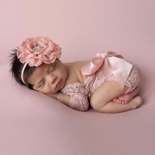 Load image into Gallery viewer, 2Pcs/Set Newborn Photoshoot Props Infant Lace Photography Outfit with Headband Studio Prop Lace Romper Infant Photography Props