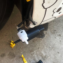 Load image into Gallery viewer, Car Windshield Washer Pump Wiper Water Jet Motor With Rubber Washer Modified Accessories for BMW E46 E38 E39 E60 E65 67128362154