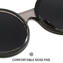 Load image into Gallery viewer, Personalized Fashion Sunglasses Cool Oversized Square Sunglasses for Women Party Vacation Driving Eyewear Ornaments