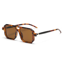 Load image into Gallery viewer, Square Fashion Sunglasses Cool Oversized Sunglasses for Women Men Fashion Party Vacation Driving Eyewear Ornaments Glasses