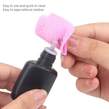 Load image into Gallery viewer, 200Pcs Lint-Free Paper Cotton Wipes Eyelash Extension Glue Remover Pads Lashes Grafting Cleaning Glue Mouth Wipe Makeup Tool
