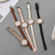 Load image into Gallery viewer, Small Simple Style Couple Women's Quartz Watch Women's Watch Simple Retro Versatile Quartz Women's Watch Wristwatches