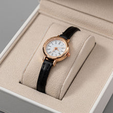 Load image into Gallery viewer, Small Simple Style Couple Women's Quartz Watch Women's Watch Simple Retro Versatile Quartz Women's Watch Wristwatches
