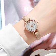 Load image into Gallery viewer, Small Simple Style Couple Women's Quartz Watch Women's Watch Simple Retro Versatile Quartz Women's Watch Wristwatches