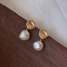 Load image into Gallery viewer, 925 Sterling Silver Baroque Shaped Irregular Earrings For Women Freshwater Pearl Stud Earrings Tassels Jewelry Accessories For Female Exquisite Gifts