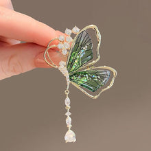 Load image into Gallery viewer, Fashion Flying Butterfly Brooch For Women Luxury Crystal Tassel Lapel Pins Animal Insect Brooches Beautiful Wedding Jewelry Lovely Accessories