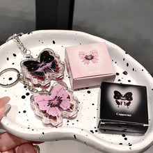 Load image into Gallery viewer, 4 Colors Moisturizing Hydrating Water-light Lip Gloss Long-lasting Non-sticky Butterfly Solid Lip Glaze Lip Makeup Cosmetics