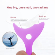 Load image into Gallery viewer, Multifunctional Silicone Eye Makeup Aid Convenient Eyeliner Eyeshadow Mascara Baffle Auxiliary Tool Portable Beauty Makeup Tool