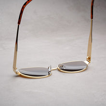 Load image into Gallery viewer, Classic Vintage Oval Sunglasses Small Metal Frame Sun Glasses Women Men Punk Shades Luxury UV400 Eyewear Retro Outdoor Accessories