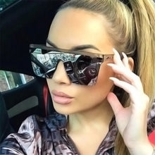 Load image into Gallery viewer, Large Frame One-piece Sunglasses Women Men Square Sun Glasses Vintage Geometry Shades UV400 Driving Eyewear Fashion Outdoor Accessories