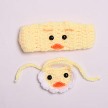 Load image into Gallery viewer, Mini Plush Doll's Clothes Outfit Accessories For 17cm Labubu Dolls Handmade Yellow Duck Bib Clothing Gift