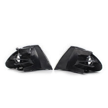 Load image into Gallery viewer, 1PC Car Turn Light Corner Marker Light Parking Lamp Trim For BMW 3 Series E46 98-01 320i 63136902765 63136902766