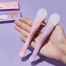 Load image into Gallery viewer, Double Head Silicone Facial Mask Brush Non-deformable Facial Cleansing Scraper Smear Facial Mask Brush Soft Washable Beauty Tool