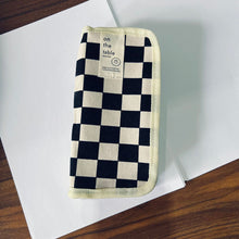 Load image into Gallery viewer, Large Capacity Pencil Case Simple Checkerboard Lattice Pencil Bag Stationery Student Canvas Estuche Multifuncional Lapices