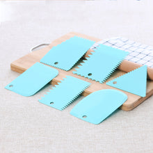 Load image into Gallery viewer, 6PCS/Set Pottery Plastic Scraper Tools Soft Clay Sculpture Carving Tool Professional Portable Carved Pottery Tool Sets DIY Polymer Clay Texture Scraper