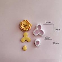 Load image into Gallery viewer, Flower Petal Clay Cutter Different Sizes Polymer Clay Mold DIY Unique Earrings Jewelry Decoration High-precision Pendant Making Tools