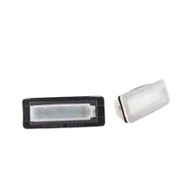 Load image into Gallery viewer, 2Pcs Car Number License Plate Light Lamp No Error Canbus 12V White For Mercedes-Benz Benz Smart Fortwo W450 W451 W453