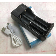 Load image into Gallery viewer, 2 Slots Dual 18650 Lithium Battery Charger for 18650 14650 Charging 4.2 / 3.7 V Rechargeable Battery Charger