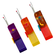 Load image into Gallery viewer, Foldable Portable Wire Remover Wire Remover Picking Needle Tool for Removing Clothes and Labels Seam Ripper