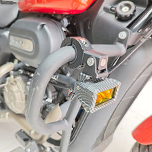 Load image into Gallery viewer, Universal Motorcycle LED Light Brackets Bumper Modified Clamp Led Light Bracket Mount Kit For Work Light Parts Internal Diameter 18-32mm