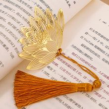 Load image into Gallery viewer, 1pcs Student Chinese Style Stationery Retro Metal Bookmarks Hollow Ginkgo Biloba Maple Leaf Lotus Vein Book Marks Gifts